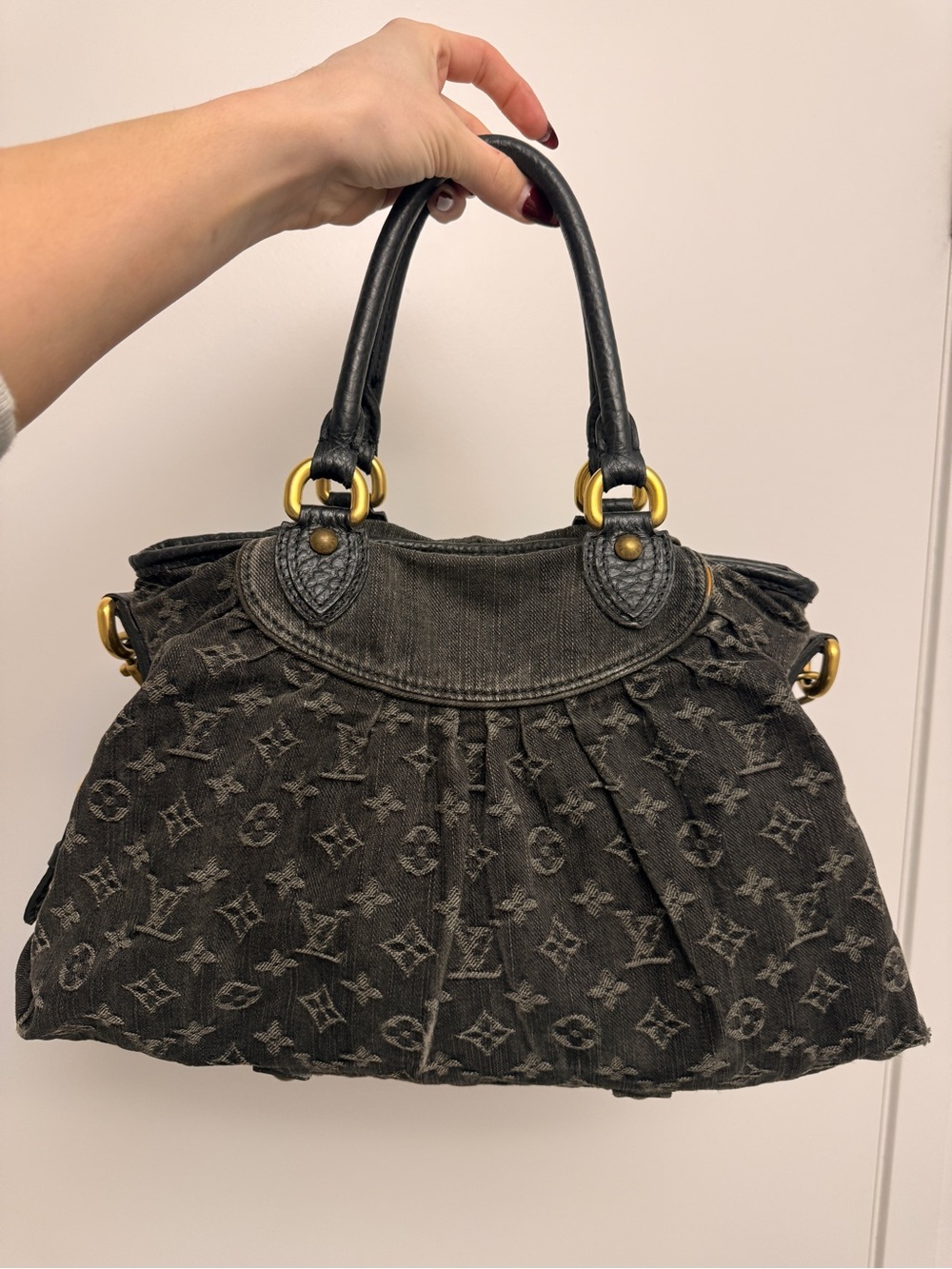 Vintage 2007 Louis Vuitton Neo Cabby MM Black Denim with Gold Hardware - Picture 2 of 10